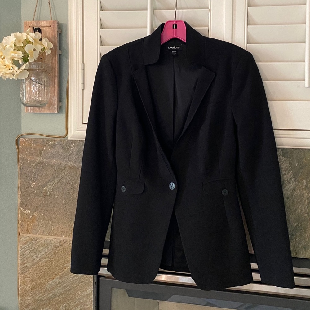 Bebe Suit jacket/blazer LIKE NEW👑